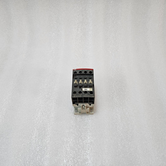 ABB AF09Z-30-10-21 CONTACTOR | 3 POLE 9A | 1NO AUXILIARY | 24-60V AC/DC COIL