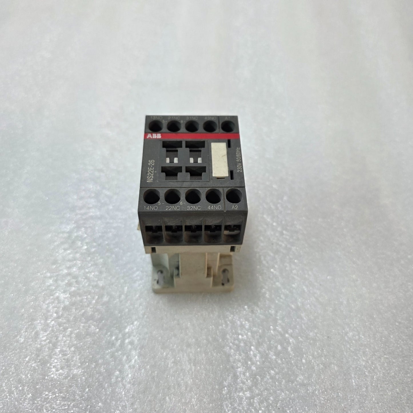 ABB NS22E-26 AUXILIARY CONTACT BLOCK | 2NO + 2NC | 10A | 230V AC