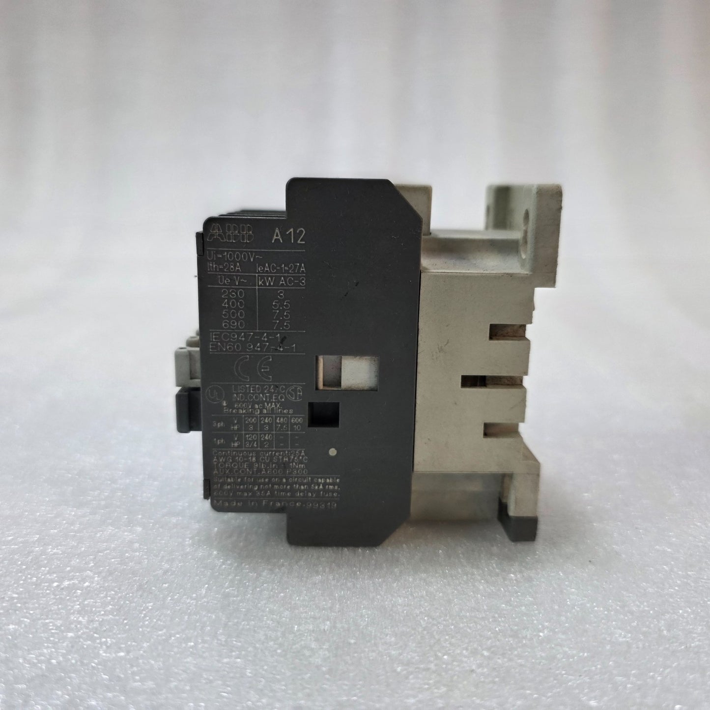 ABB A12-30-10 CONTACTOR 3 POLE 27A AC-3 5.5KW 400V COIL 230V AC INDUSTRIAL MOTOR