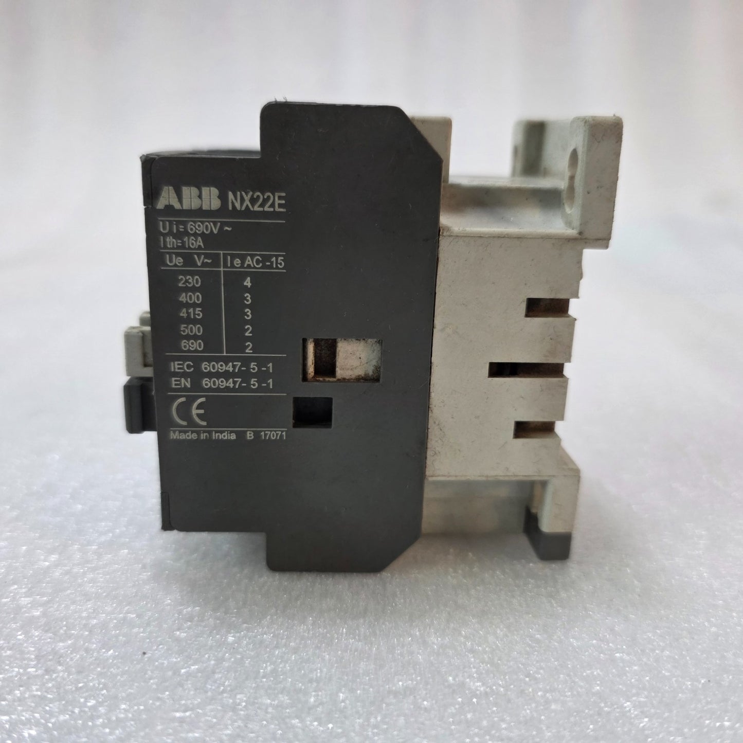 ABB NX22E AUXILIARY CONTACTOR BLOCK 2NO+2NC 16A CONTROL INDUSTRIAL RELAY 230V