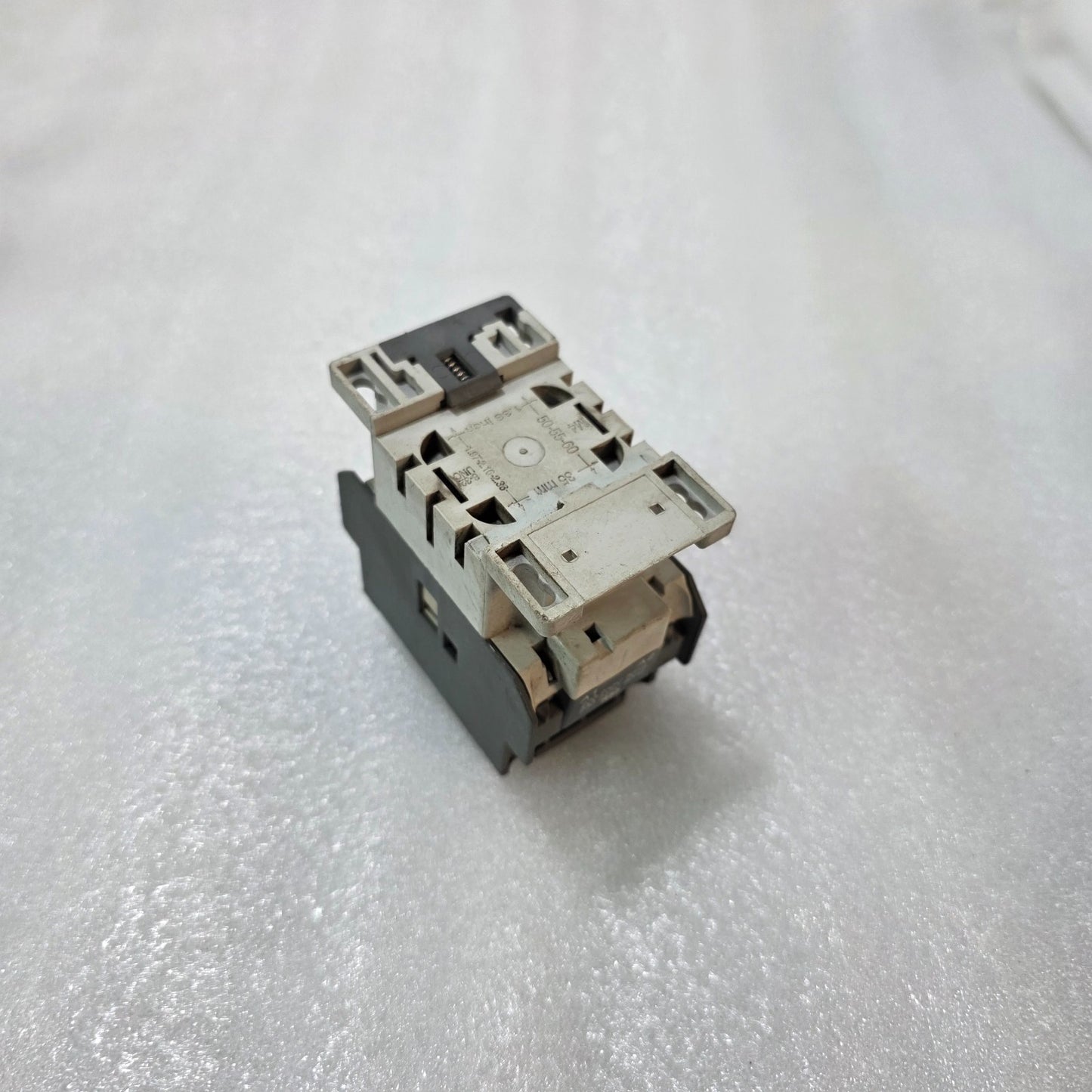 ABB NX22E AUXILIARY CONTACTOR BLOCK 2NO+2NC 16A CONTROL INDUSTRIAL RELAY 230V