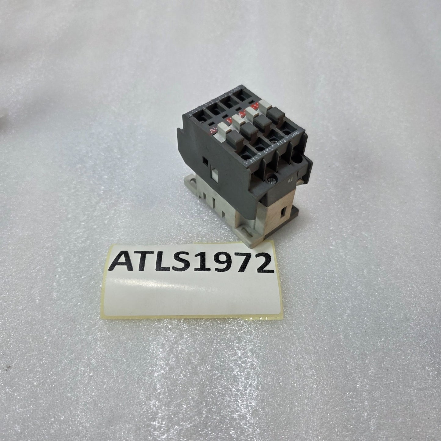 ABB A12DA-30-10 CONTACTOR 3 POLE 25A AC-3 5.5KW 400V COIL 200-220V