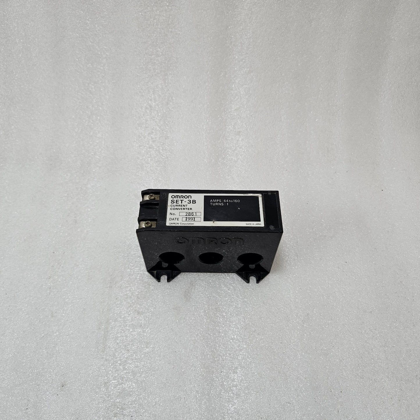 OMRON SET3B CURRENT CONVERTER 64-160A INDUSTRIAL CURRENT SENSOR DAMAGE ON BOTTOM