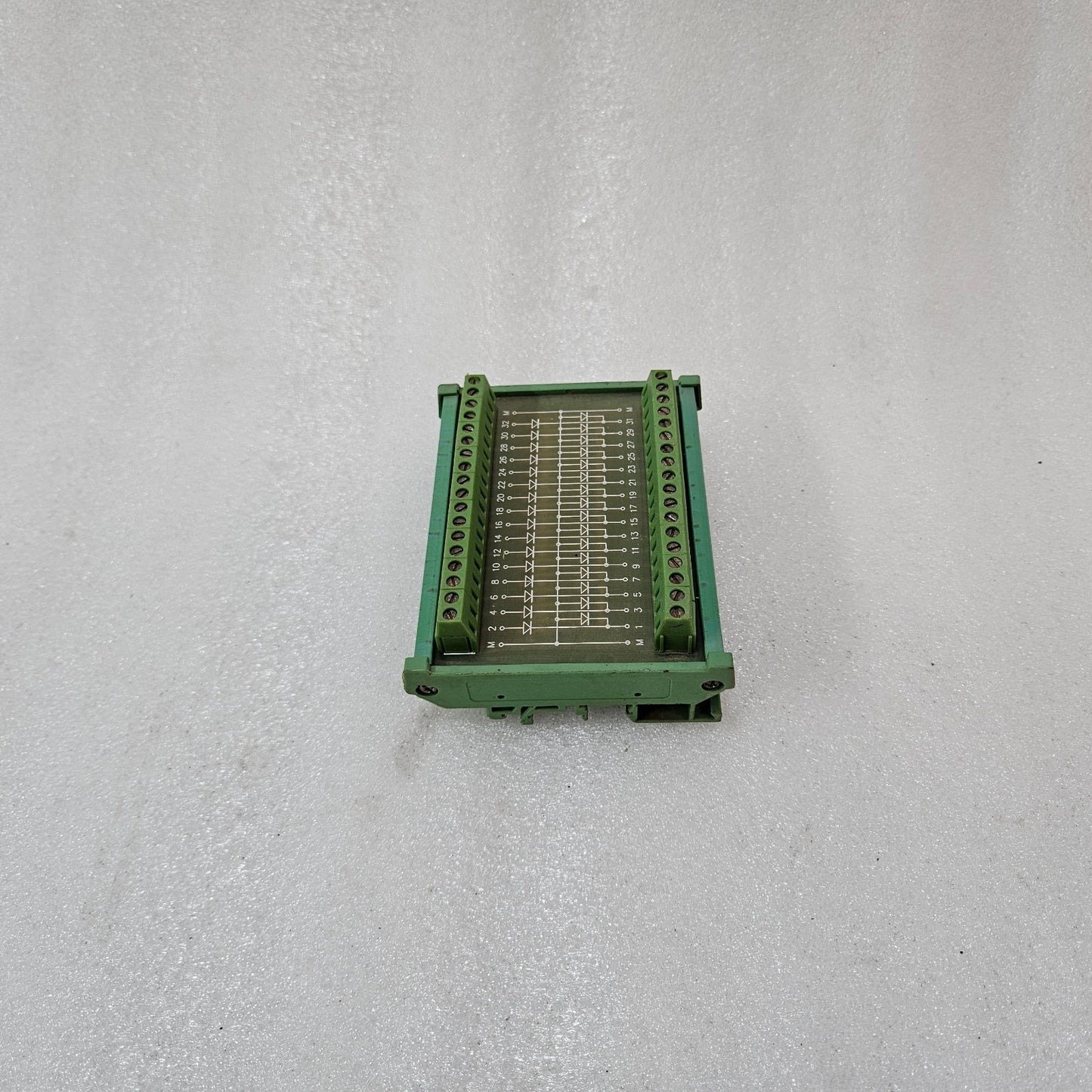 MULTI-CHANNEL DIODE INTERFACE PCB BOARD BU4007C.PCB INDUSTRIAL SIGNAL PROTECTION