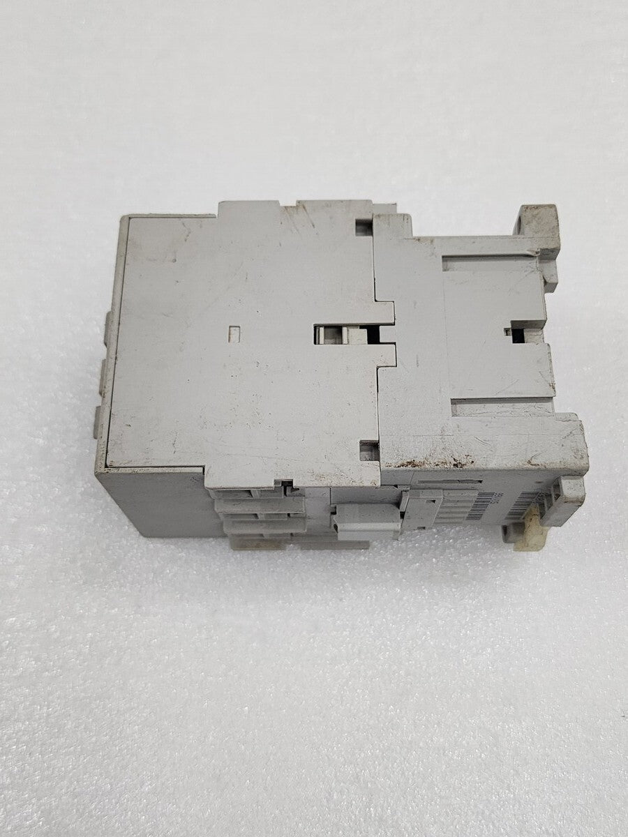 ALLEN BRADLEY CAT 100-C43-00 SER A MAGNETIC CONTACTOR COIL VOLTAGE 110V