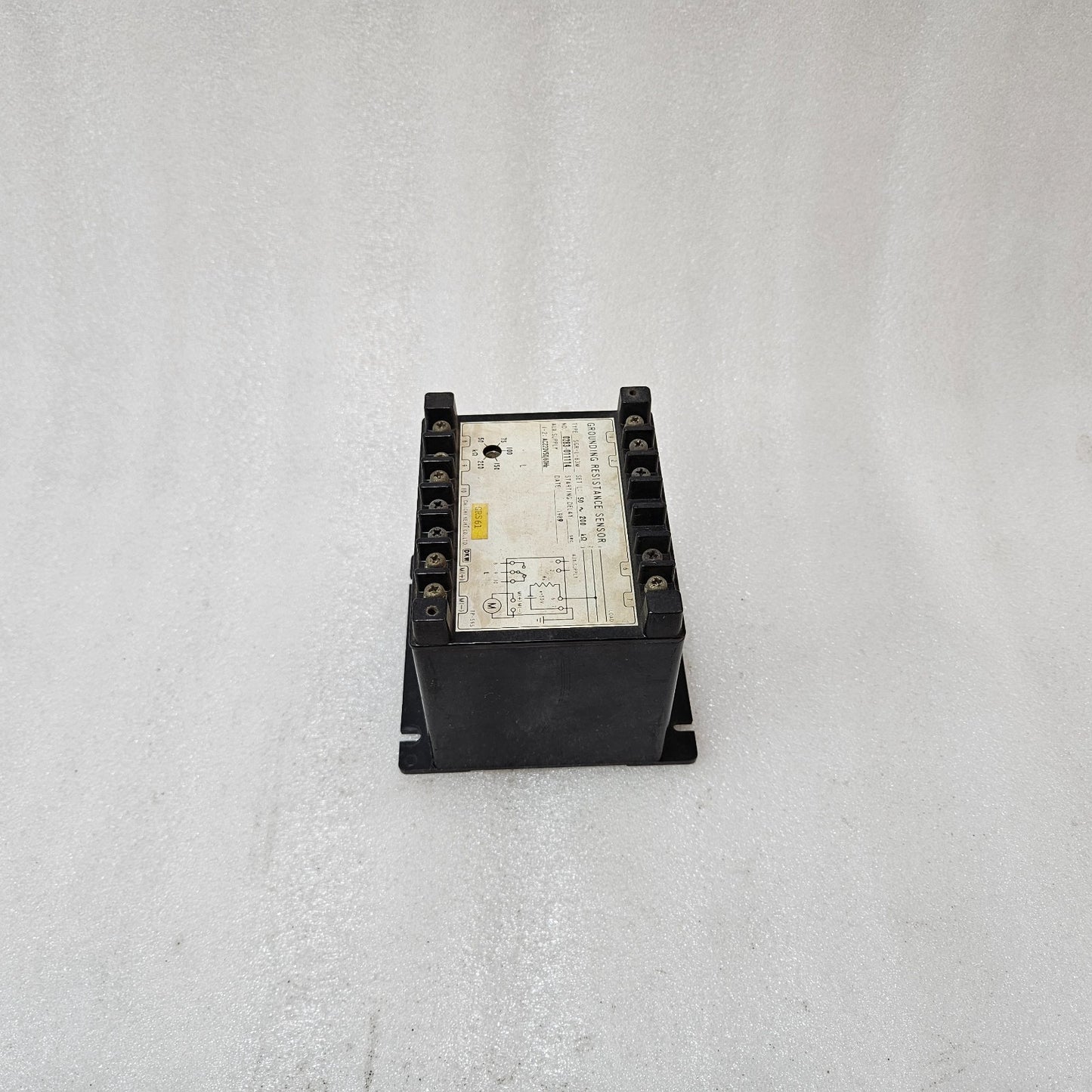 DAICHI KEIKI SGR-L-63M GROUNDING RESISTANCE SENSOR AC220V 50-200KΩ 220V JAPAN