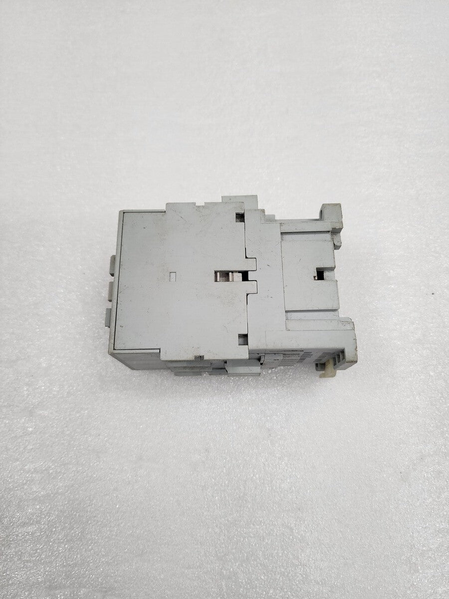 ALLEN BRADLEY CAT 100-C37-00 SER C MAGNETIC CONTACTOR COIL VOLTAGE 230VAC