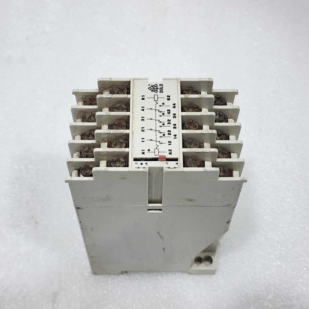 DOLD AD 8851.14 LATCHING RELAY 0016370 220-230V