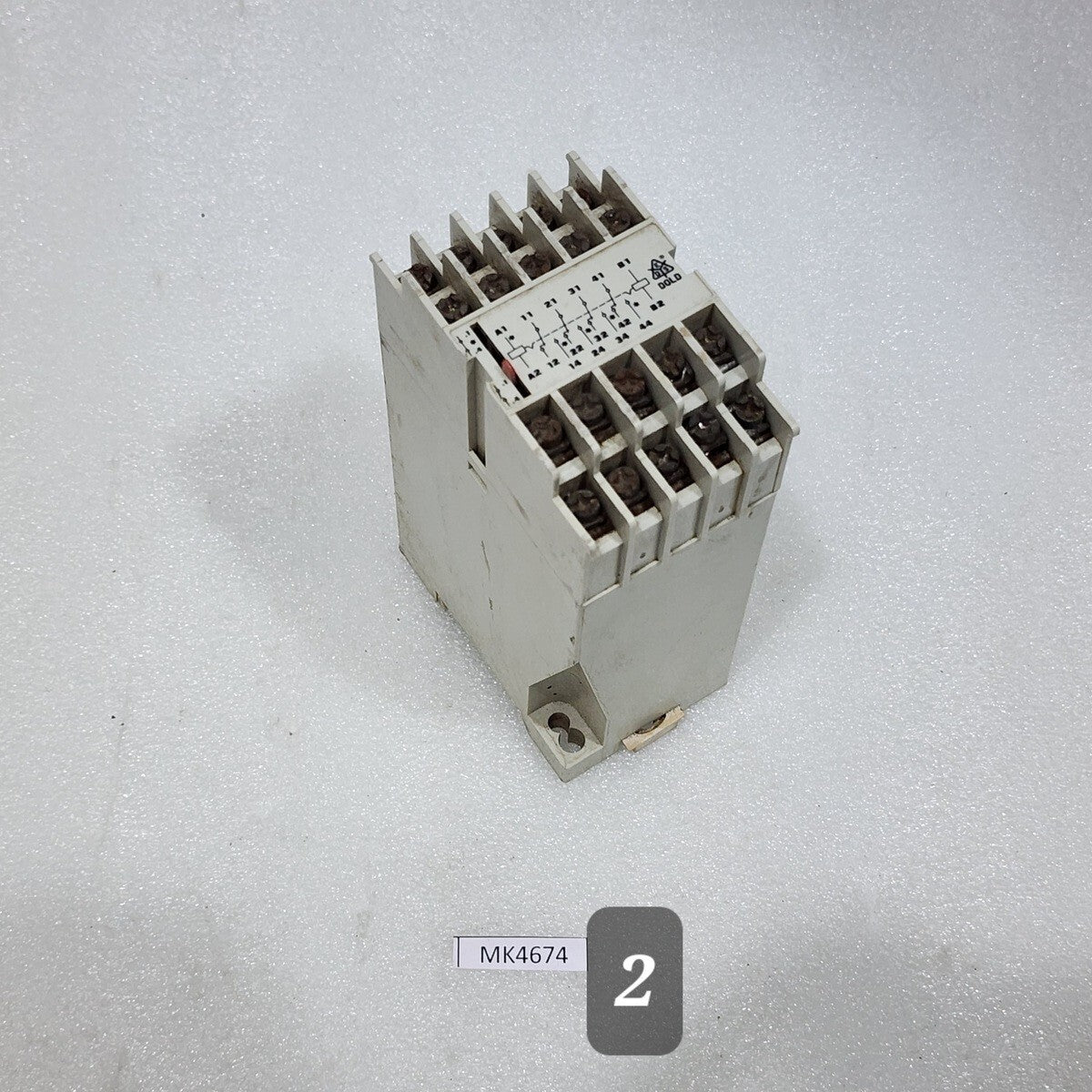 DOLD AD 8851.14 LATCHING RELAY 0016370 220-230V