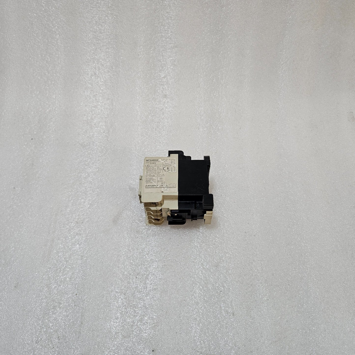 2 UNIT X MITSUBISHI S-N12 MAGNETIC CONTACTOR 20A 3-POLE  380-415V AC LOT OF 2