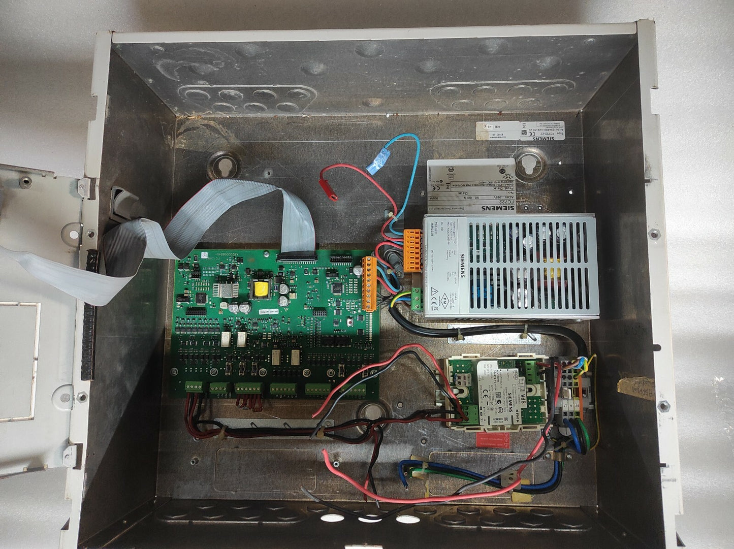 SIEMENS CERBERUS FP2001-A1 ALARM SYSTEM FDCI0221 FC722 654400-C20-A5-20 85-265V