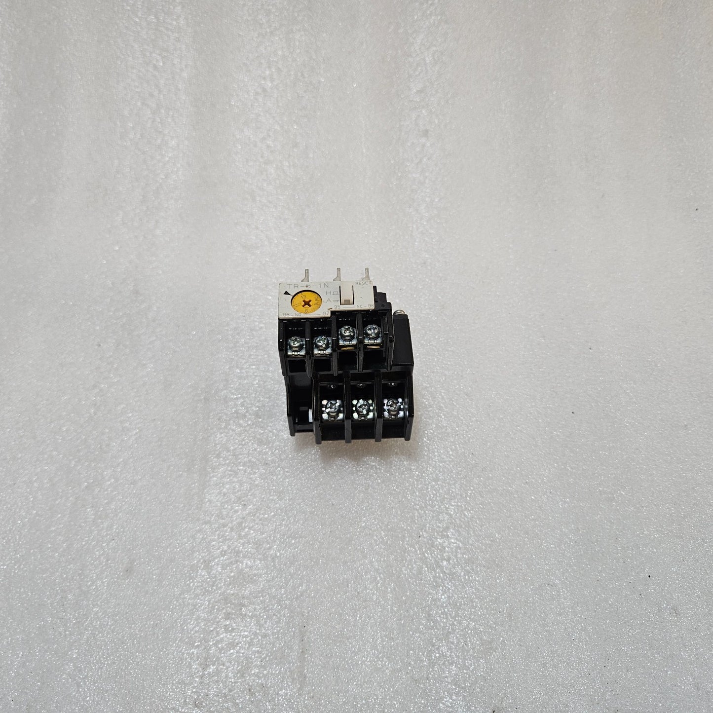 FUJI ELECTRIC TR-5-1N THERMAL OVERLOAD RELAY 9-13A MOTOR PROTECTION RELAY TR20N