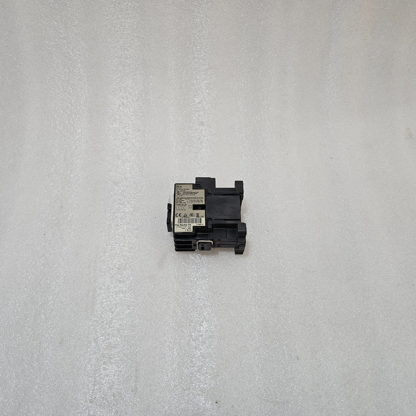 FUJI ELECTRIC SH-4 AUXILIARY CONTACTOR BLOCK 4NO WITH 100–110V COIL 10A