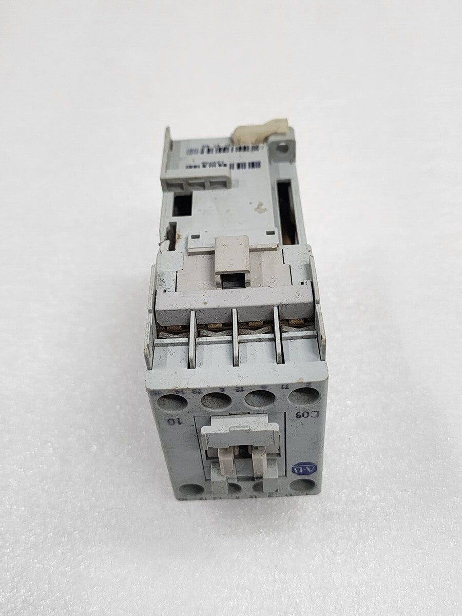 ALLEN BRADLEY CAT 100-C09Z-10 SER A MAGNETIC CONTACT COIL VOLTAGE 24VDC