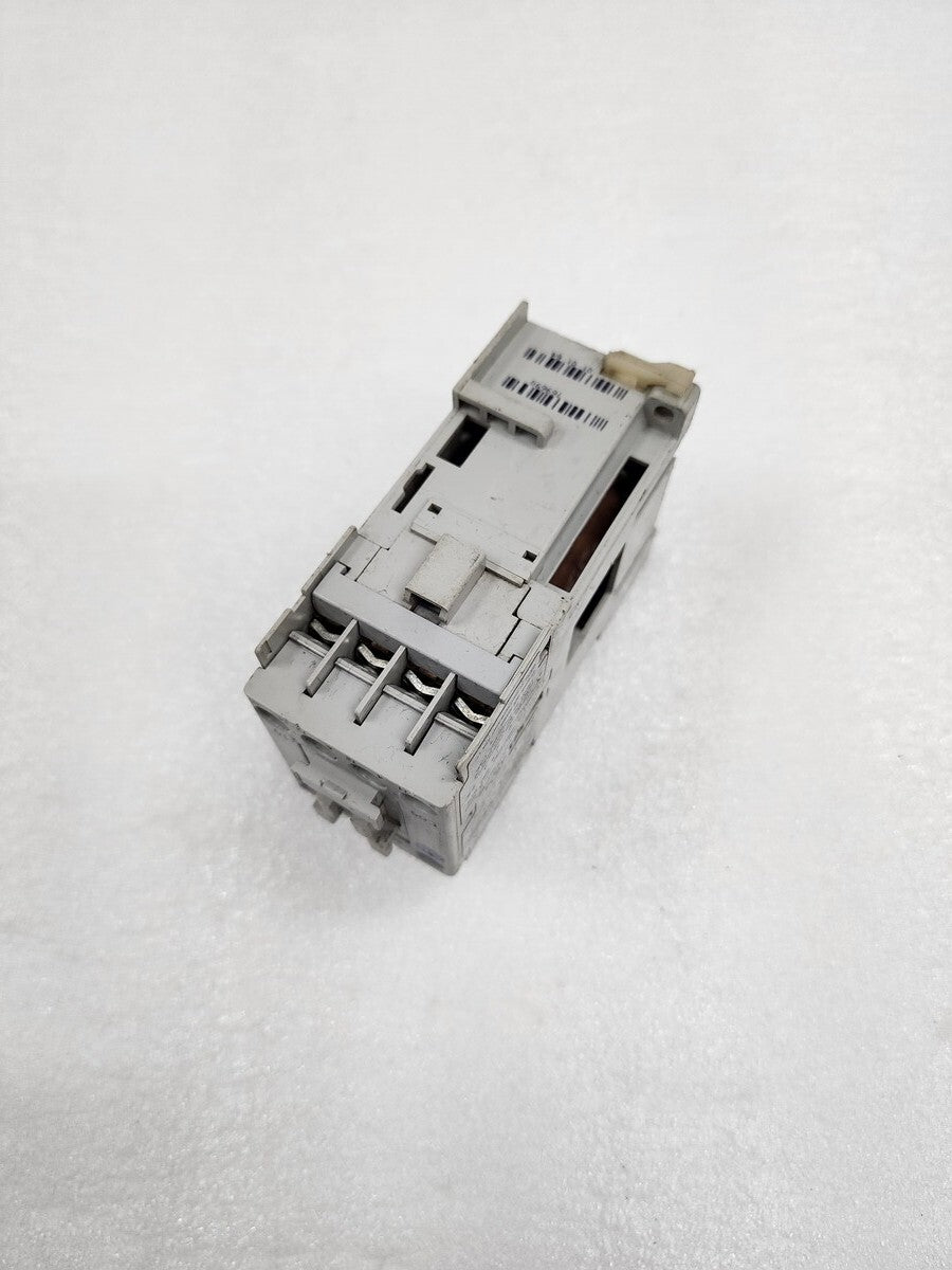 ALLEN BRADLEY CAT 100-C09D-10 MAGNETIC CONTACTOR  COIL VOLTAGE 24VDC
