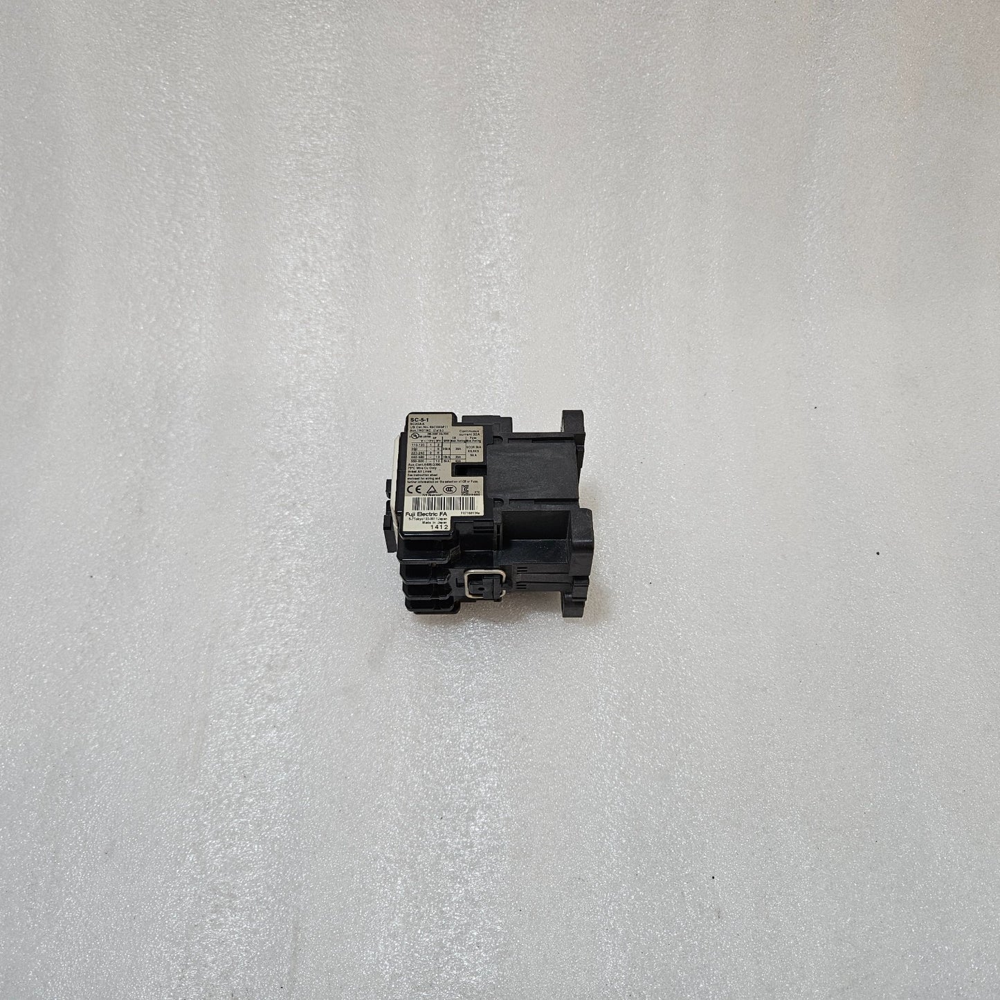 FUJI ELECTRIC SC-5-1 MAGNETIC CONTACTOR 32A AC-3 MOTOR DUTY 100-110V AC COIL