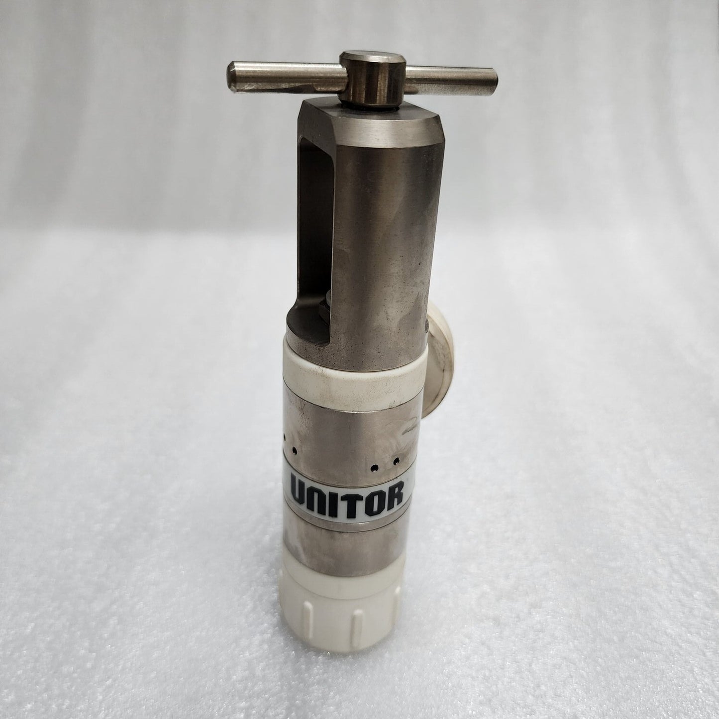 UNITOR OXYGEN REGULATOR P1=200 BAR