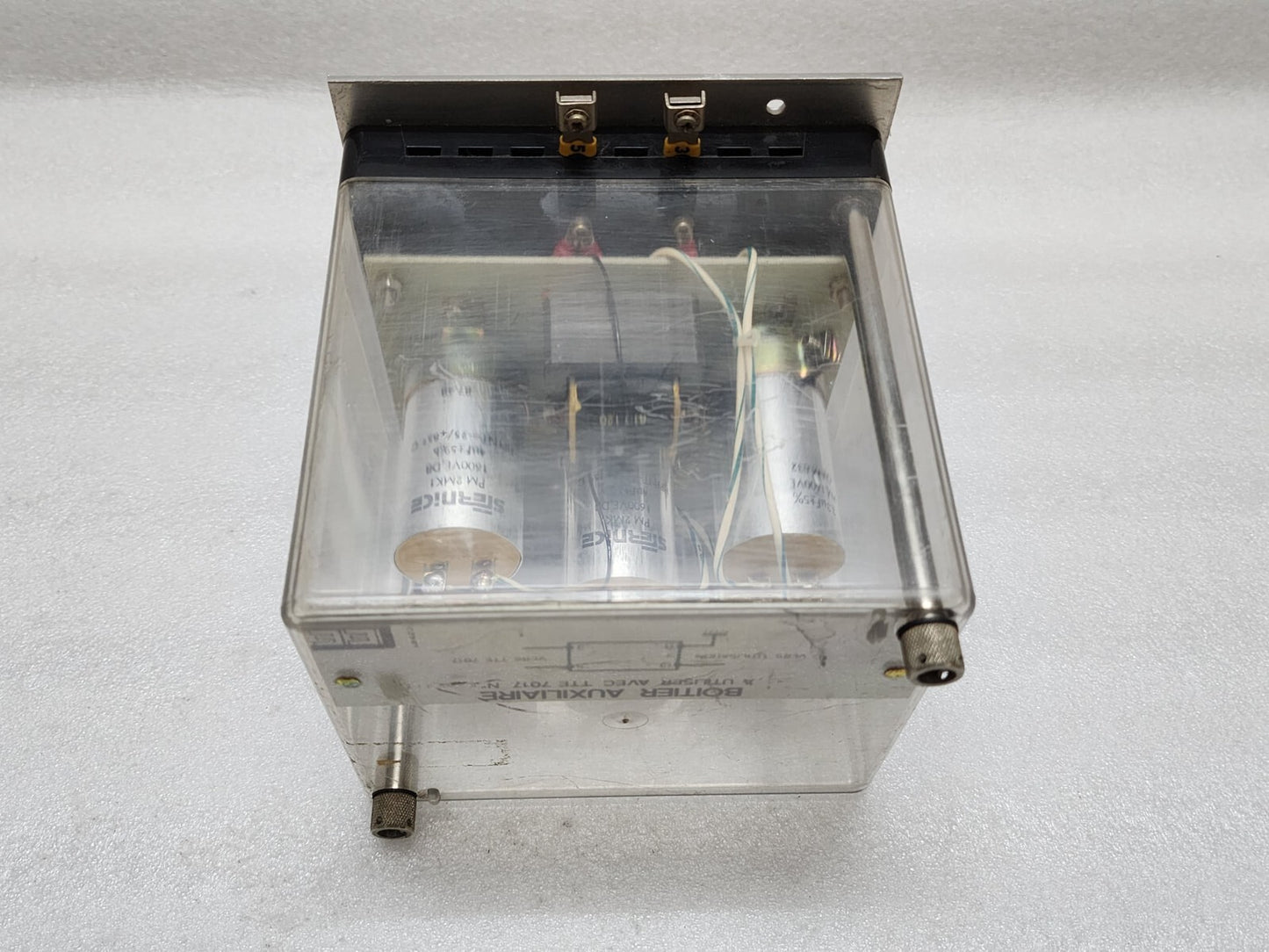 BOITIER AUXILIAIRE SCHEMA 9806 USE WITH TTE 7017
