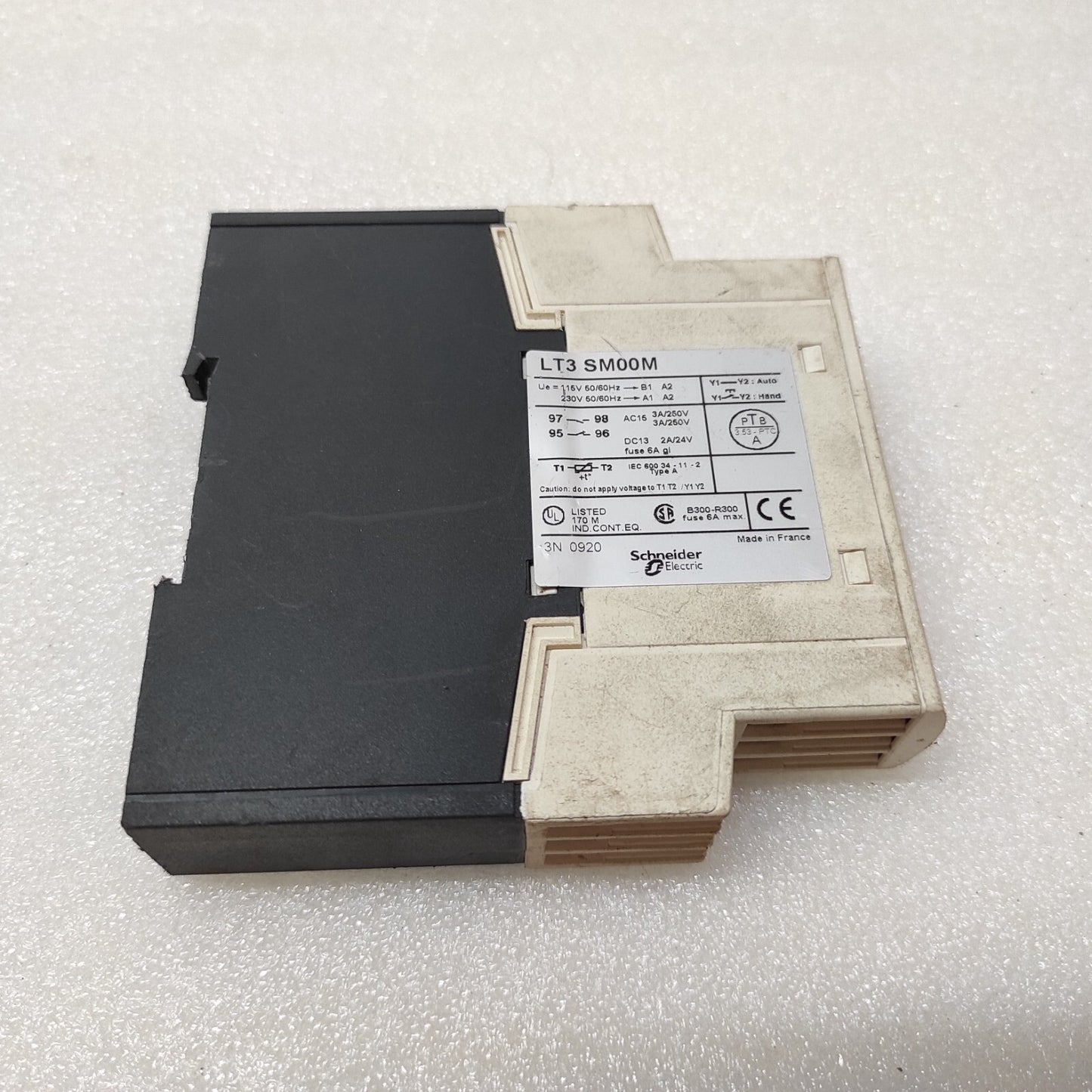TELEMECANIQUE LT3SM00M PTC PROBE RELAY 115-230V