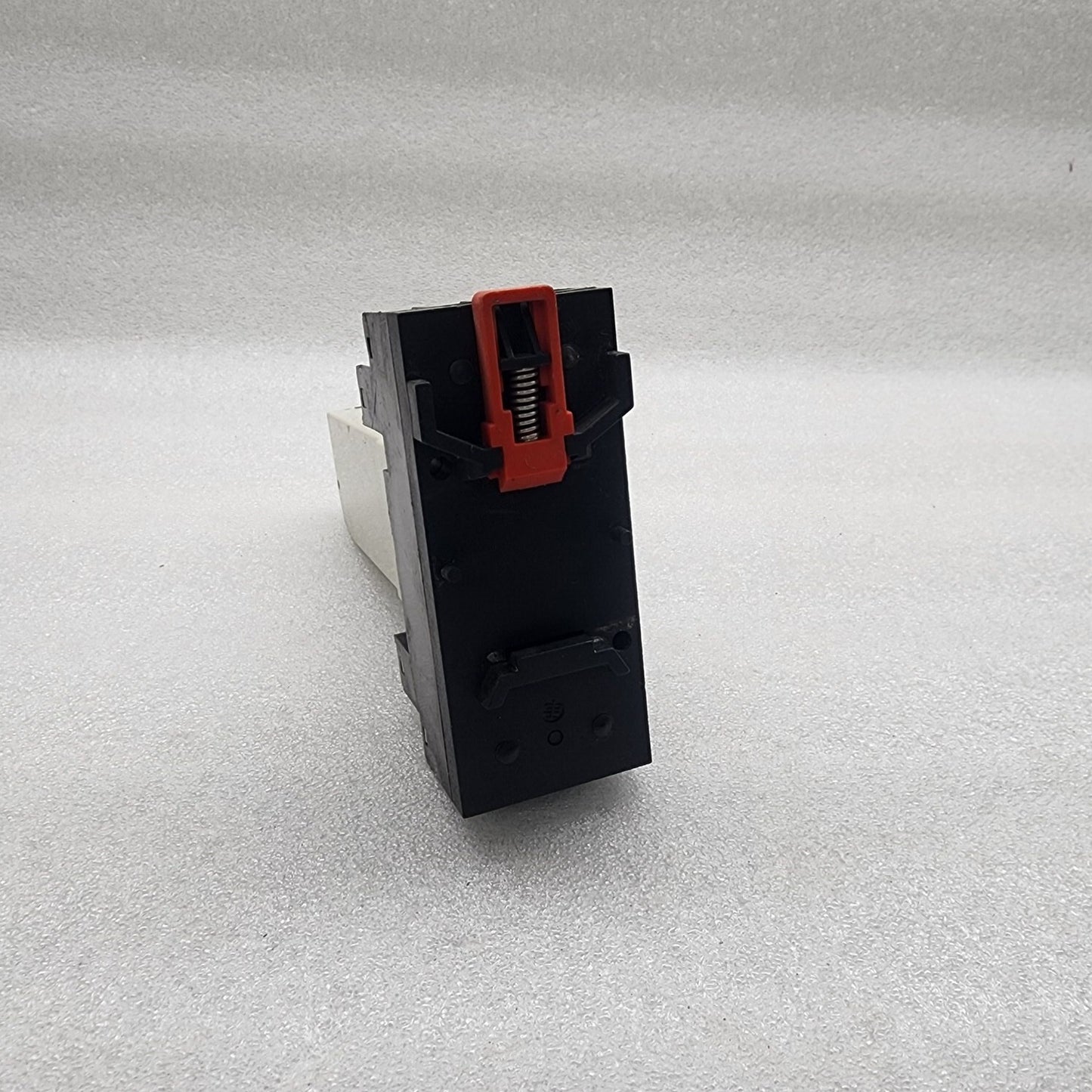 RHR 418E PLUG IN RELAY