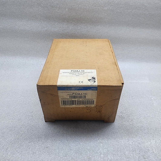 JOHNSON CONTROLS P32AJ-1 PRESSURE SWITCH 1.25KPA P32AJ-1C