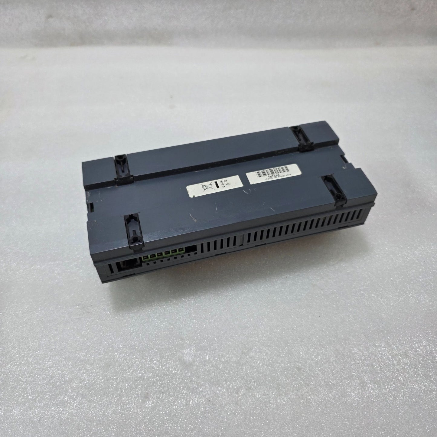 PHILIPS DYNALITE DDRC1220FR-GL RELAY CONTROLLER – 12 CHANNEL LIGHTING CONTROL