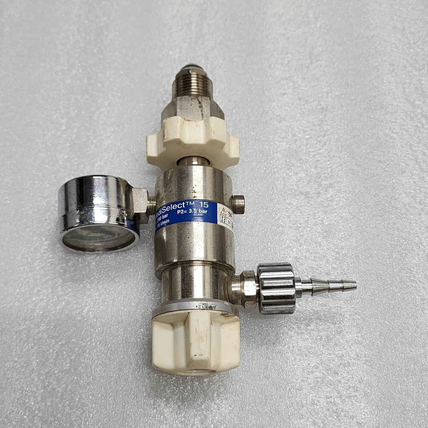GCE 15 OXYGEN REGULATOR 200 BAR