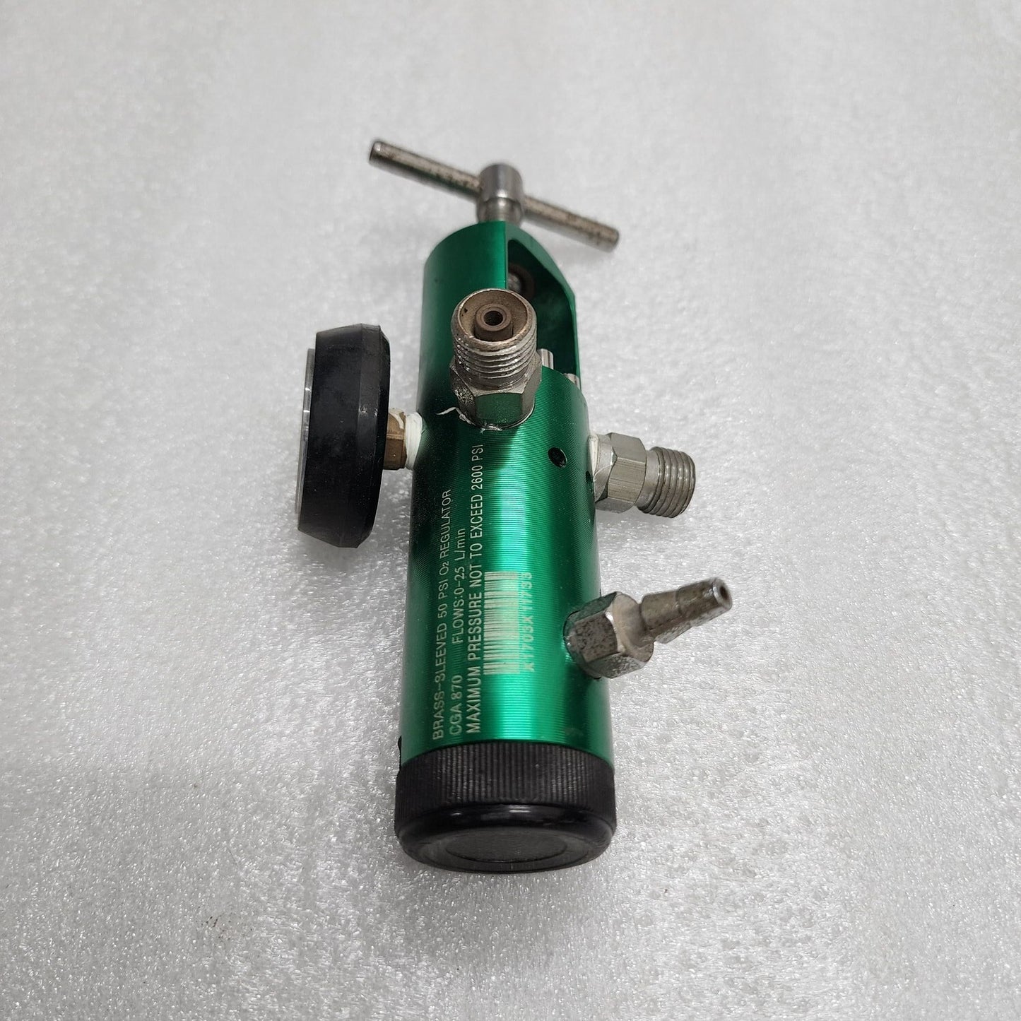 CRAMER DECKER AREG8725-B2D OXYGEN REGULATOR