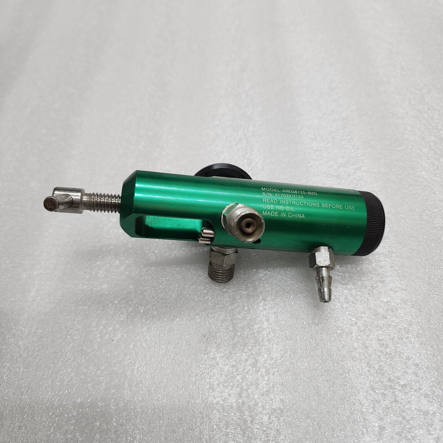 CRAMER DECKER AREG8725-B2D OXYGEN REGULATOR