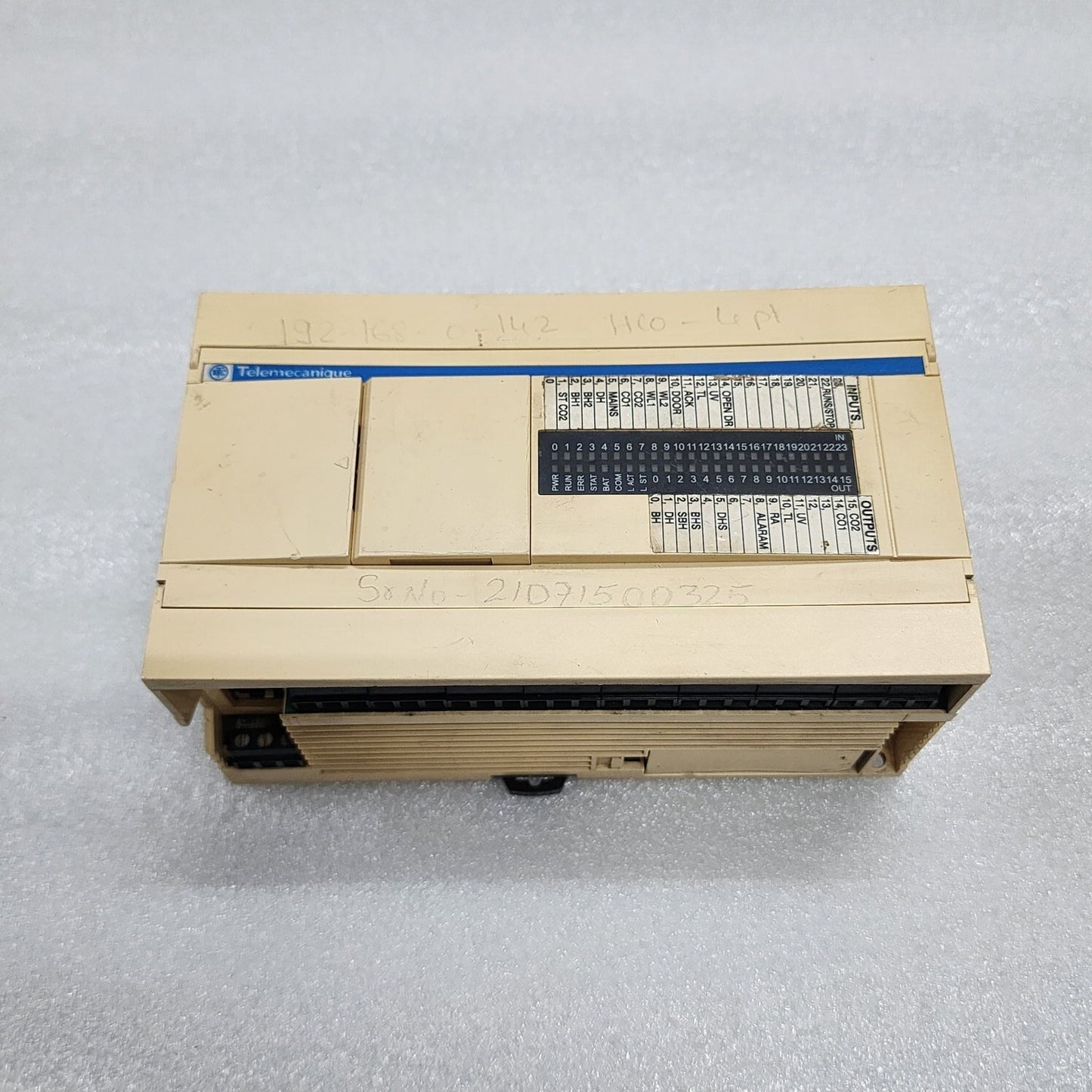 TELEMECANIQUE TWDLCDE40DRF COMPACT BASE CONTROLLER 24VDC