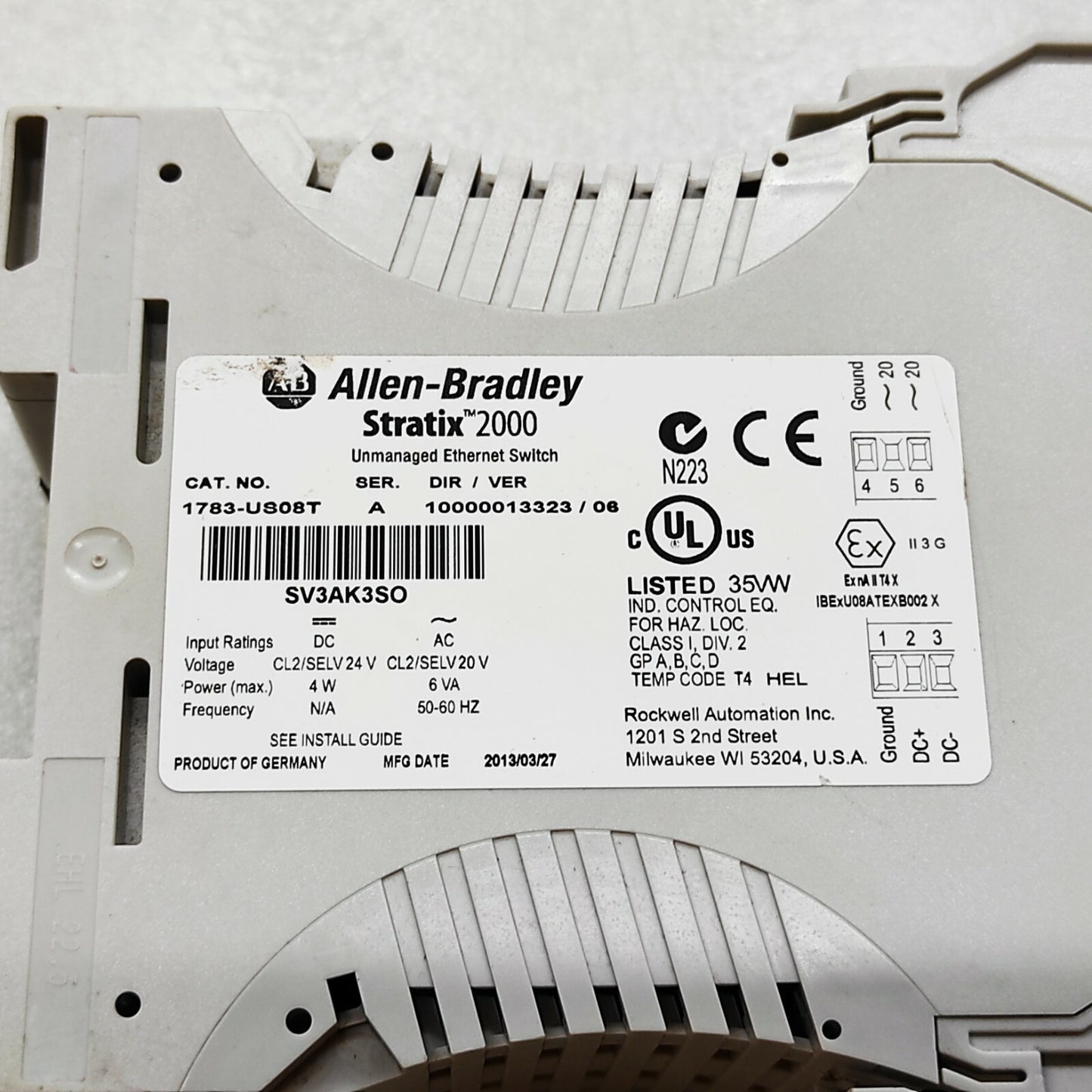 ALLEN BRADLEY STRATIX 2000 CAT 1783-US08T UNMANAGED ETHERNET SWITCH