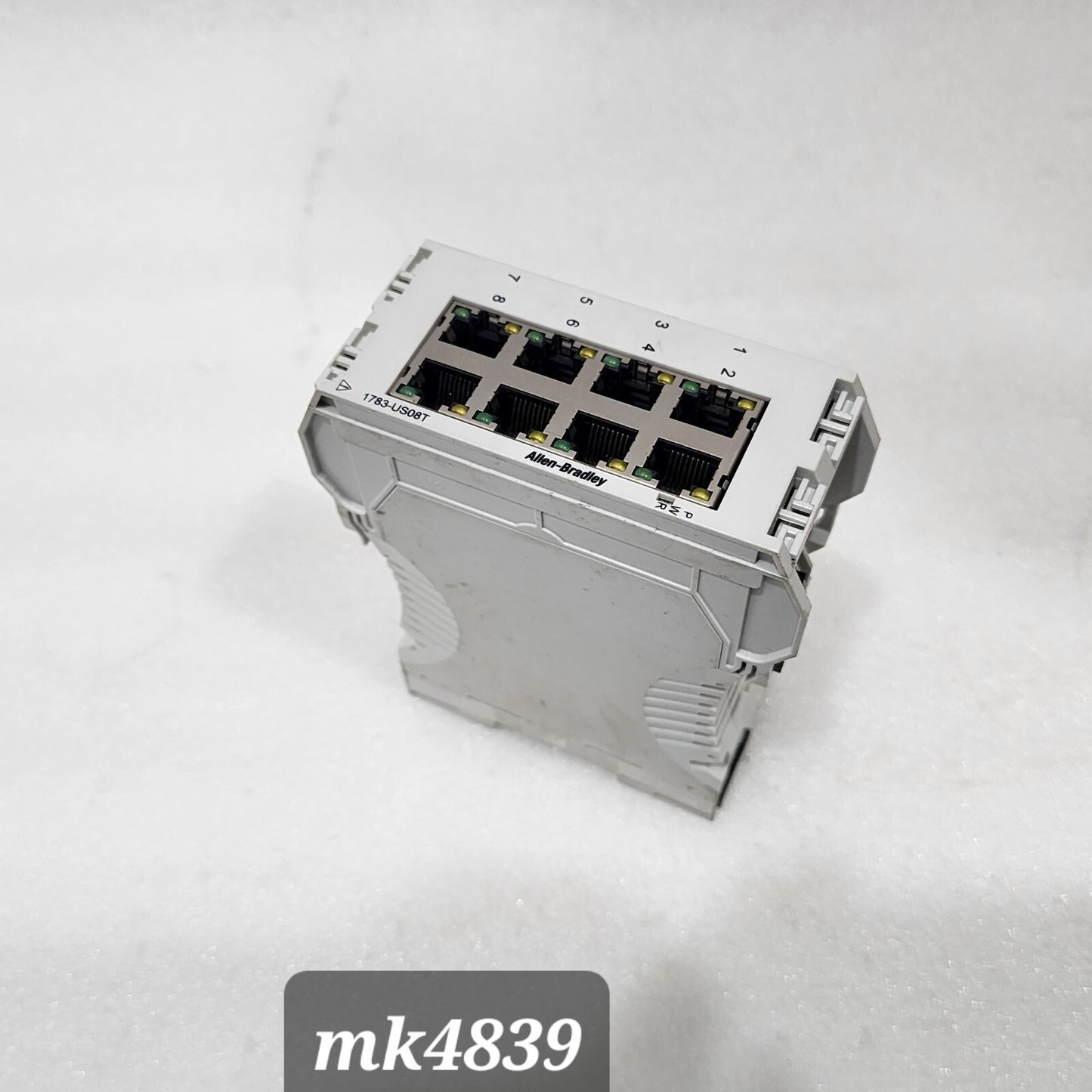ALLEN BRADLEY STRATIX 2000 CAT 1783-US08T UNMANAGED ETHERNET SWITCH
