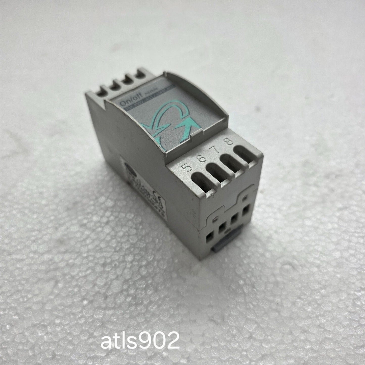 CAREL CONVONOFF0 OUTPUT SIGNAL CONVERTER MODULE