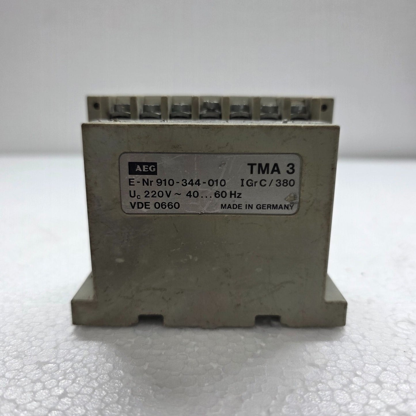 AEG TMA 3 TRIPPING UNIT RELAY 910-344-010