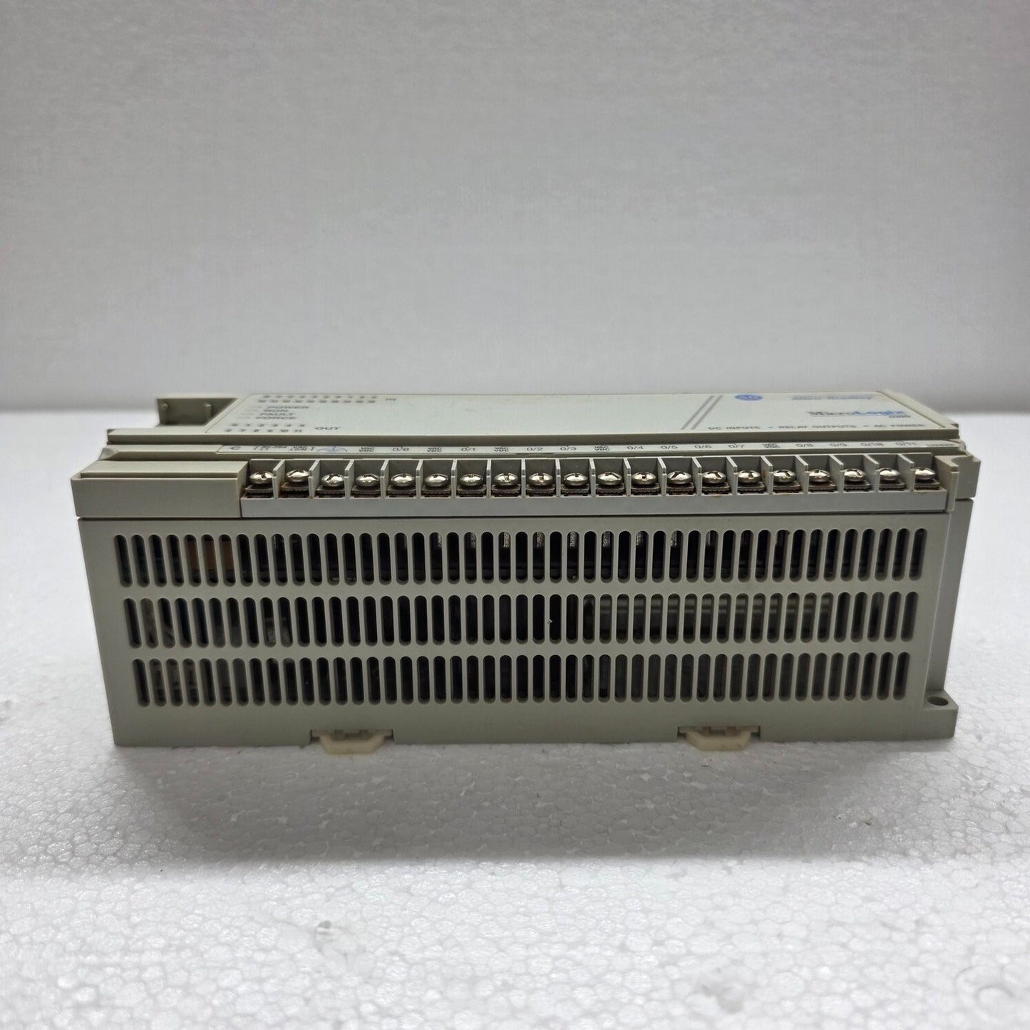 ALLEN BRADLEY MICROLOGIX 1000 CAT 1761-L32BWA