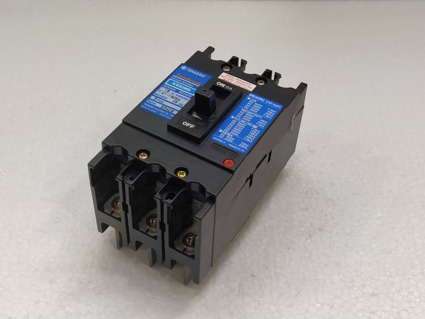 Terasaki TemBreak XS50NS Curcuit Breaker 15A 600VAC 250VDC 3 POLE