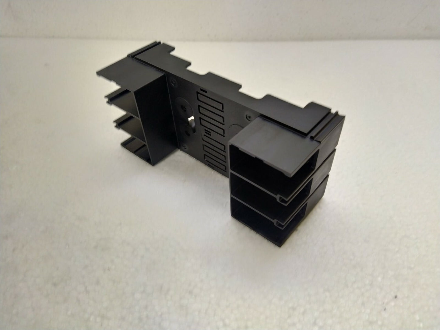 Mitsubishi PM(PLT3T)-05SV3 Terminal Block For Plug IN LNS-2797