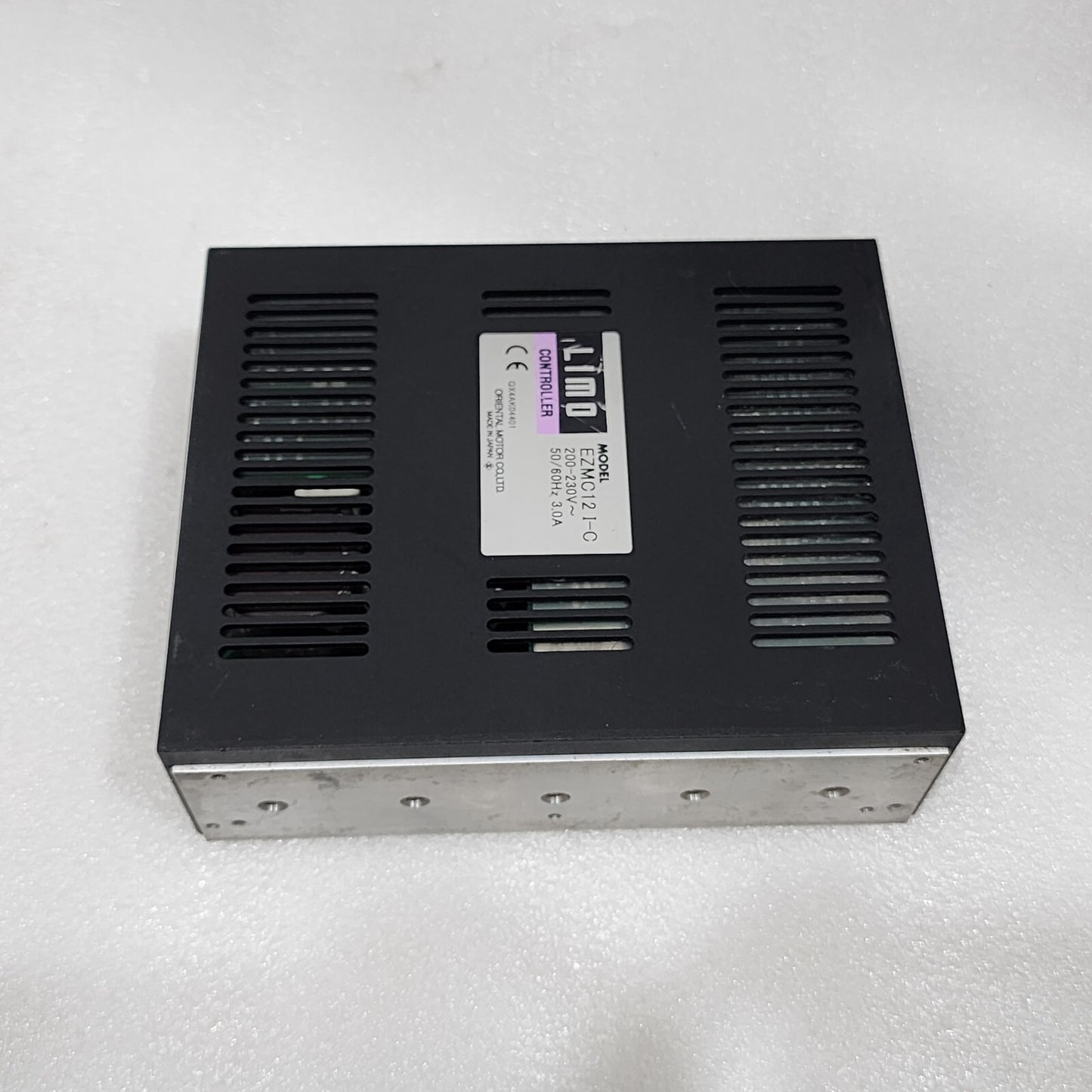 LIMO CONTROLLER EZMC12 I-C LINEAR MOTION CONTROLLER ORIENTAL MOTOR 200-230V