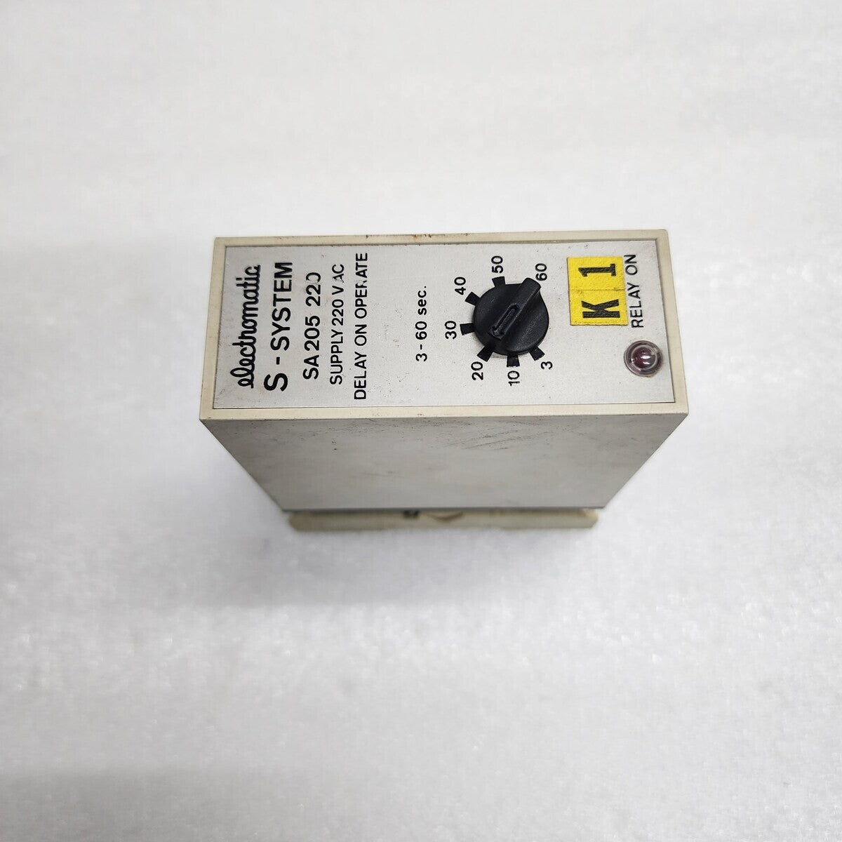 Electromatic S-System SA 205 220 Delay on Operate 220V AC 0.8-18 SEC SA205220