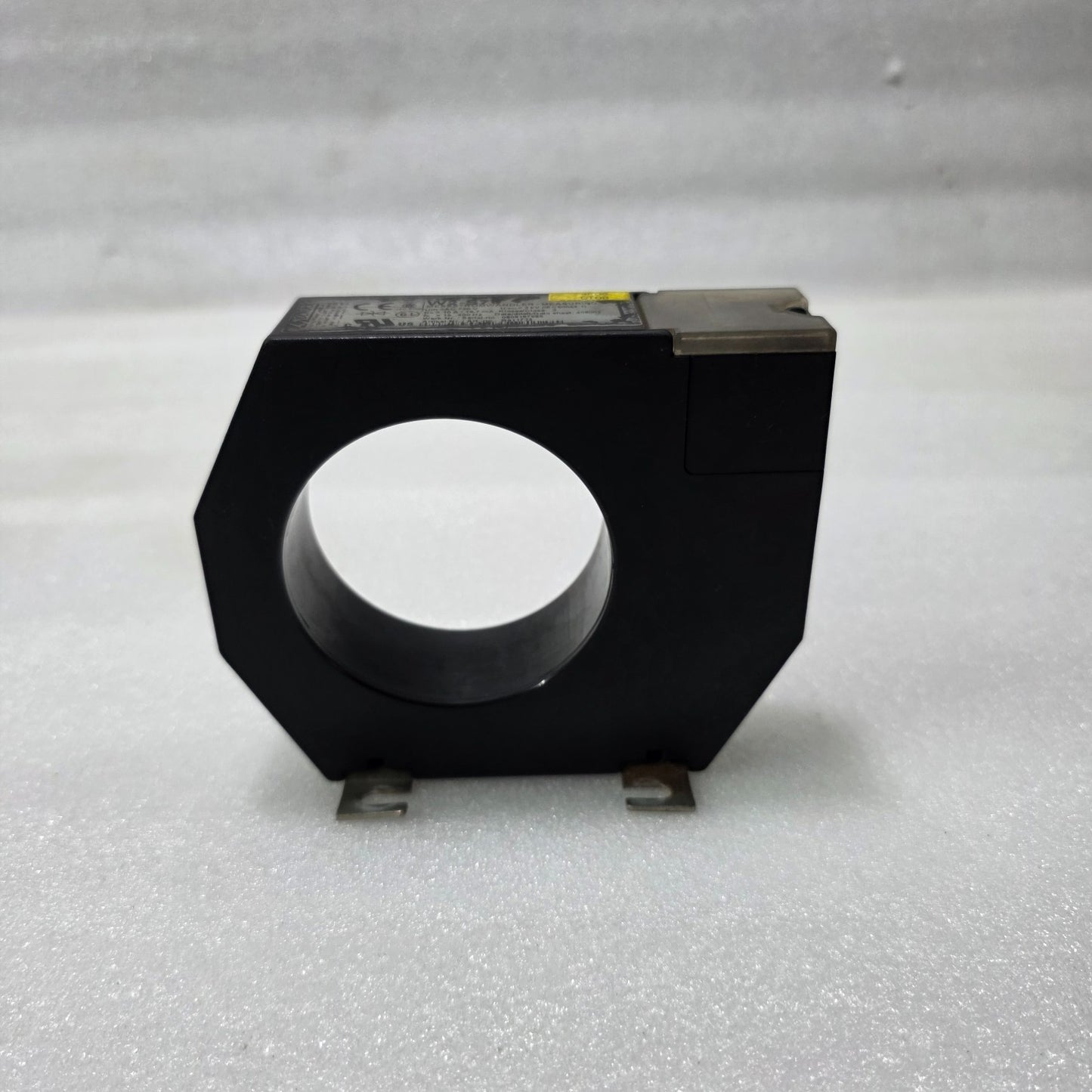 ZB ENDER W2-S70 MEASURING CURRENT TRANSFORMER B911732 | 10A / 16.7MA | CLASS 3