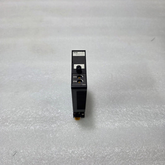 M-SYSTEM M2VS-4W4W-M/N SIGNAL TRANSMITTER 0–10V DC DUAL OUTPUT 85–264VAC MADE IN