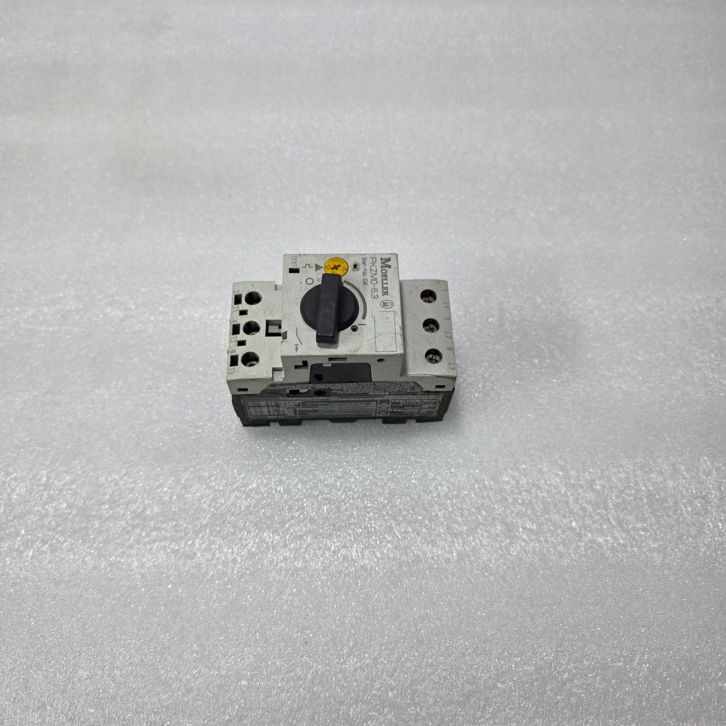 MOELLER PKZM0-6.3 MOTOR PROTECTION CIRCUIT BREAKER 4–6.3A MANUAL MOTOR STARTER