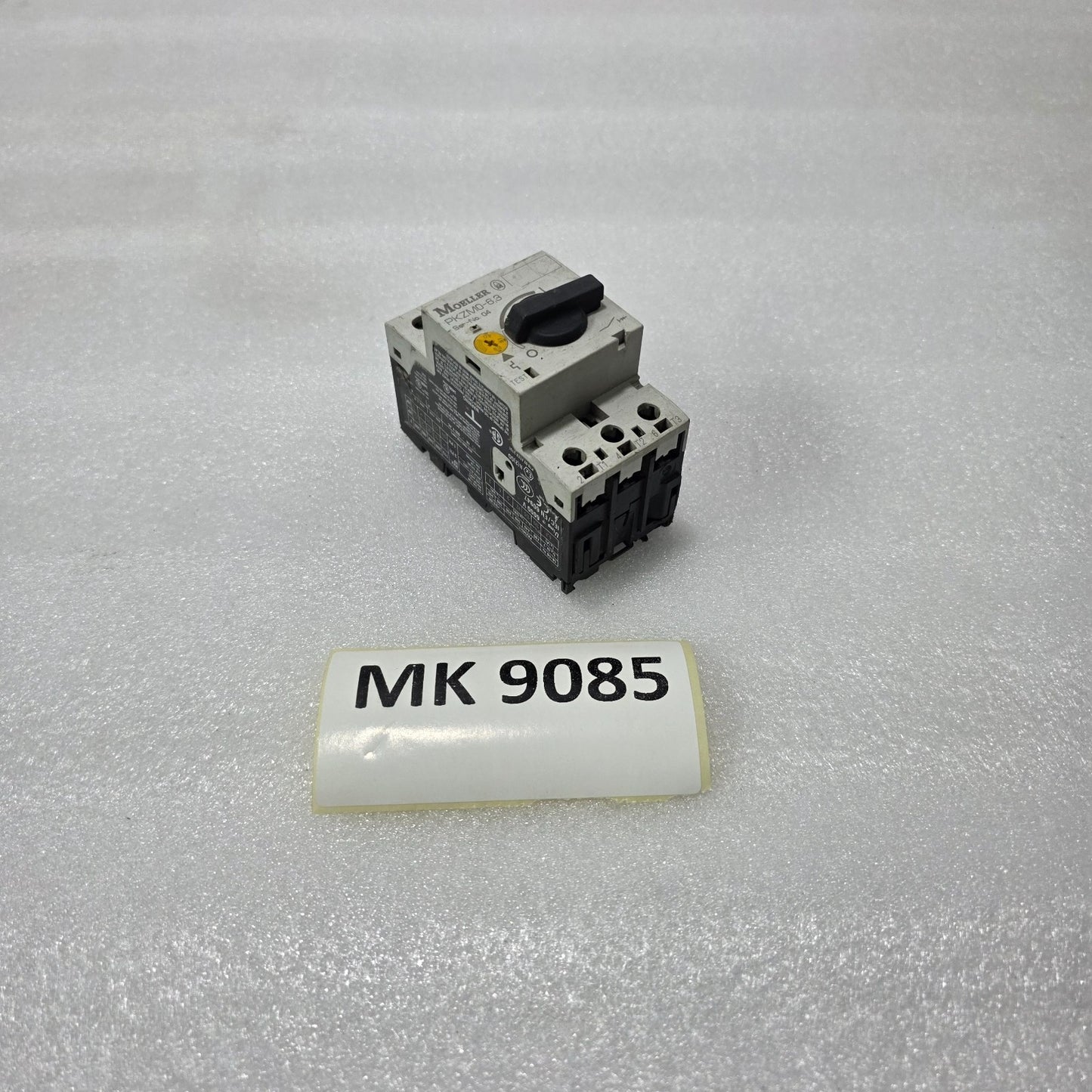 MOELLER PKZM0-6.3 MOTOR PROTECTION CIRCUIT BREAKER 4–6.3A MANUAL MOTOR STARTER