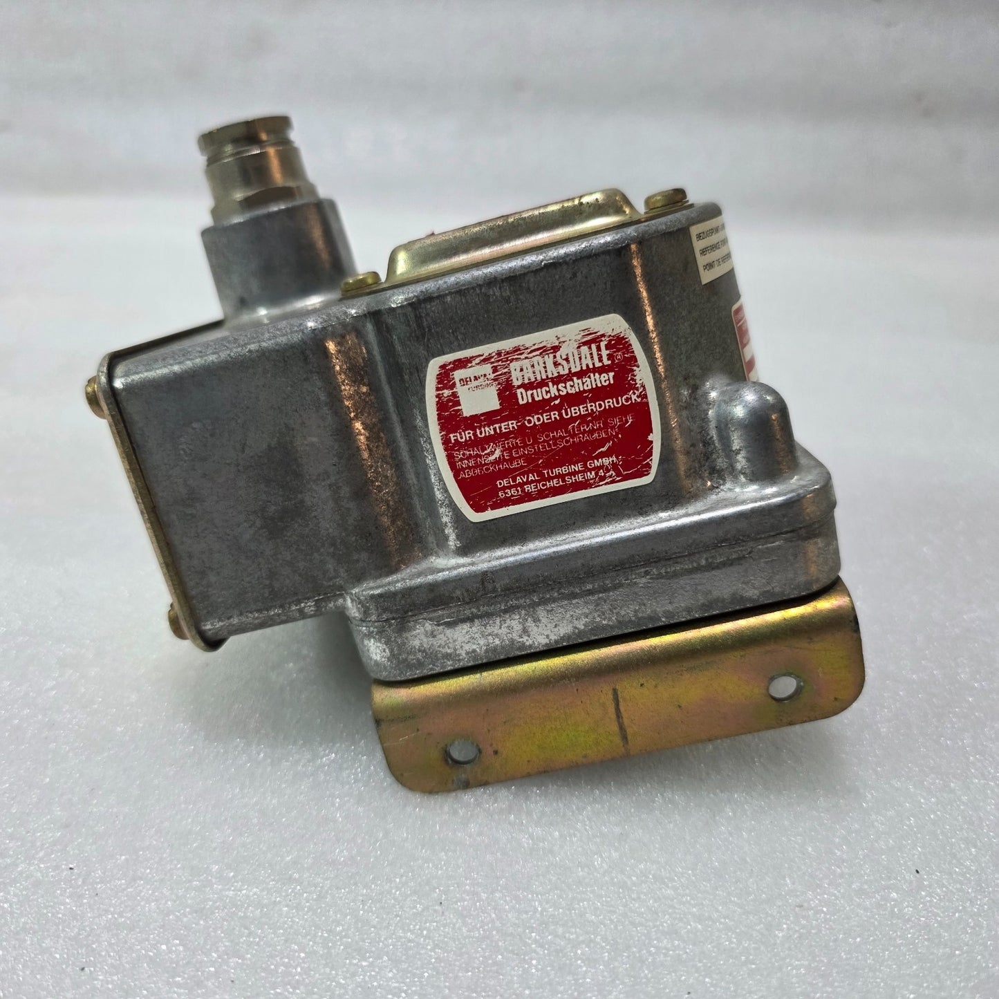 BARKSDALE D2T-H18 DUAL SETPOINT PRESSURE & VACUUM SWITCH | ADJUSTABLE 0.025–1.25
