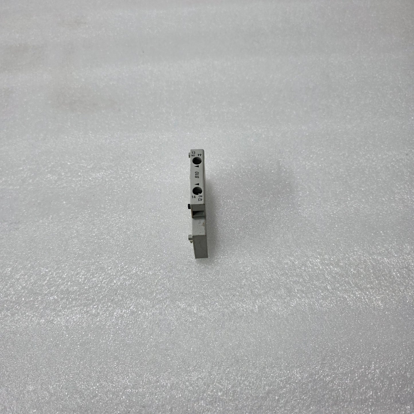 ALLEN BRADLEY 100-S AUXILIARY CONTACT BLOCK 10A – SER B