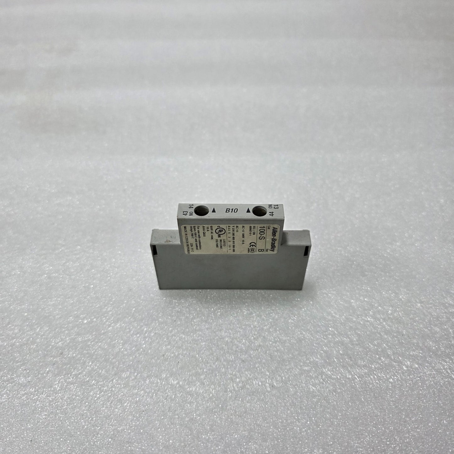 ALLEN BRADLEY 100-S AUXILIARY CONTACT BLOCK 10A – SER B