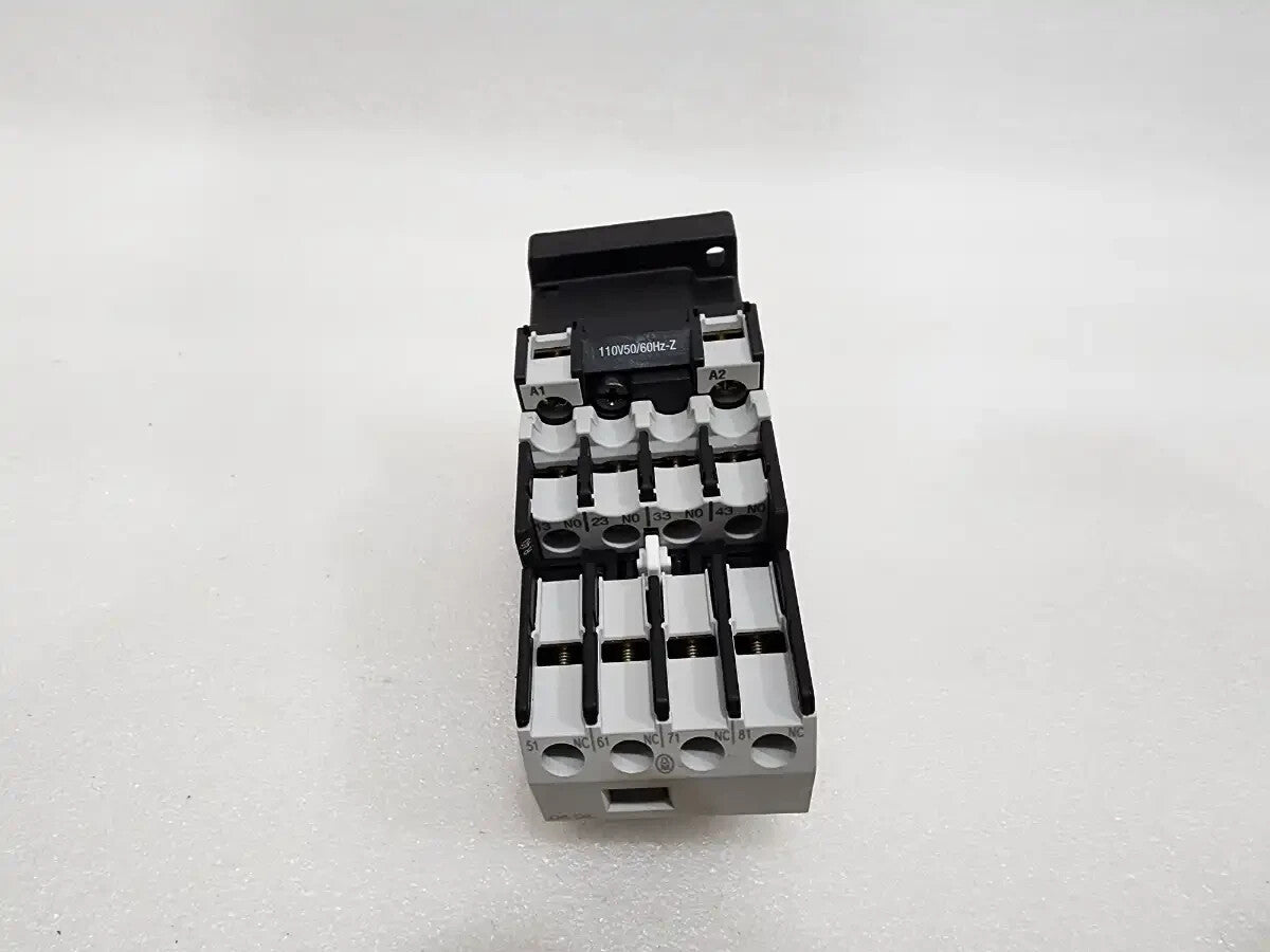 MOELLER DILR40 CONTROL RELAY COIL VOLTAGE 110V Q4 DIL