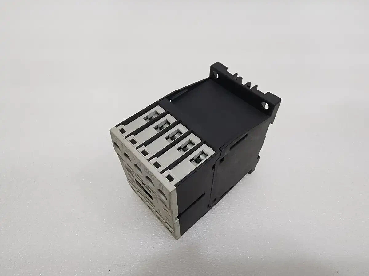MOELLER DIL M9-10 MAGNETIC CONTACTOR 24V