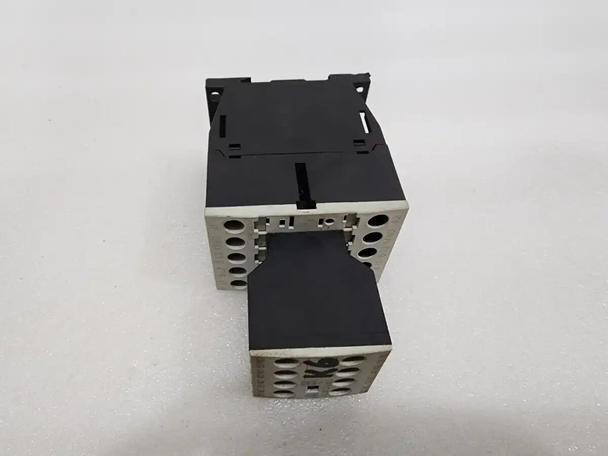 MOELLER DIL M9-10 MAGNETIC CONTACTOR 24V DIL M32-XHI22