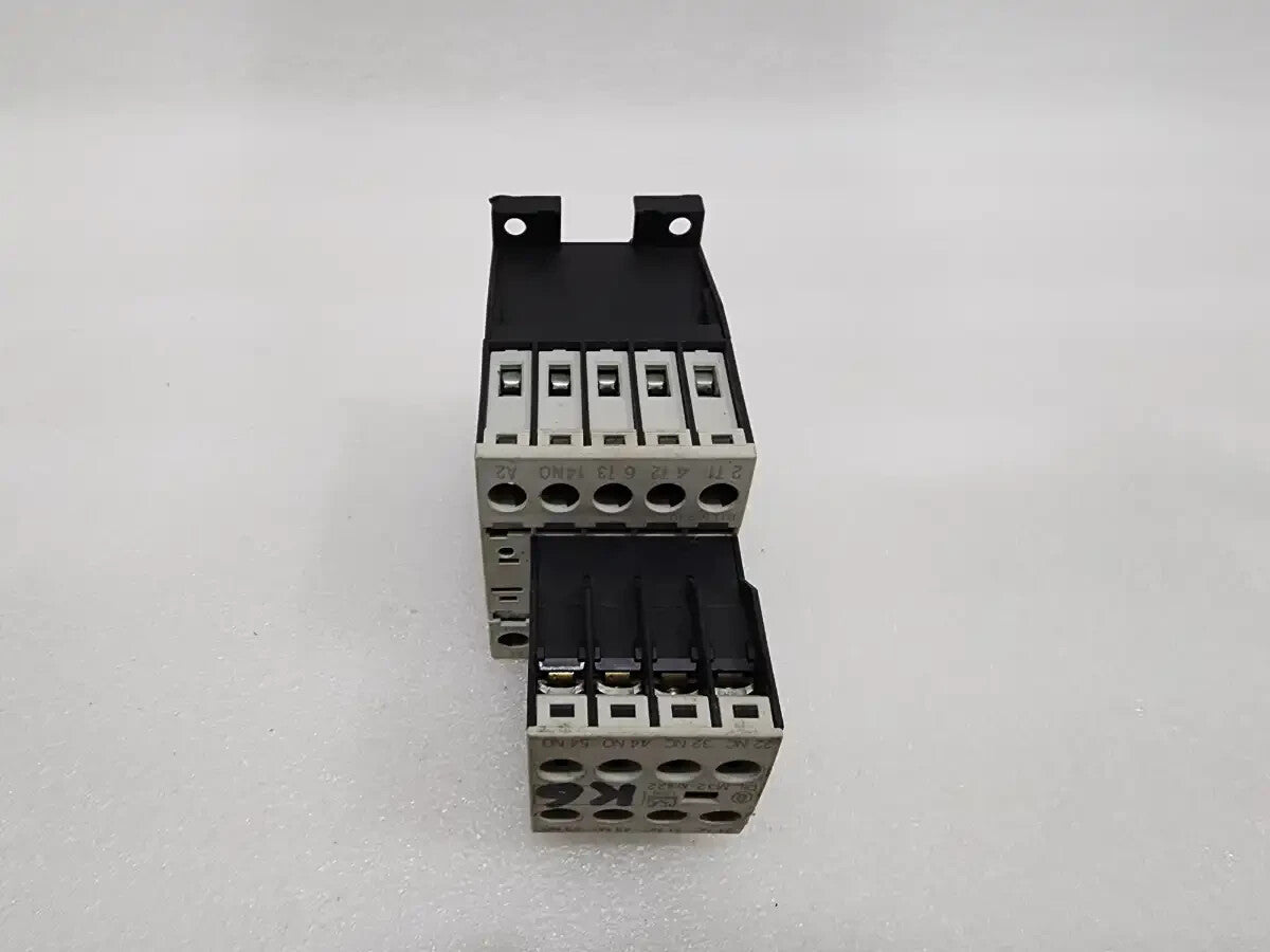 MOELLER DIL M9-10 MAGNETIC CONTACTOR 24V DIL M32-XHI22